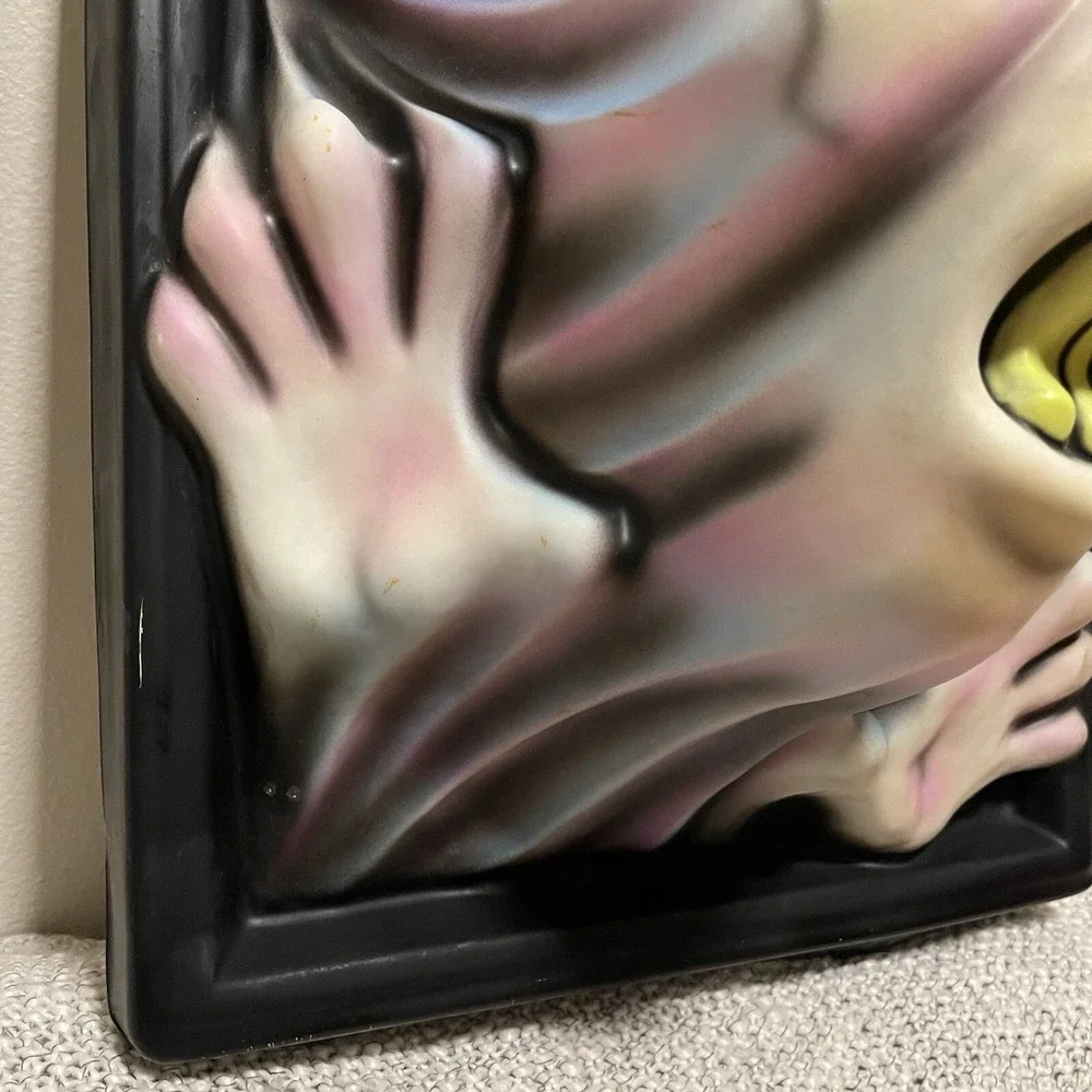 Black Light Illusions R. J. Marino 1997 3D Screaming Ghost Horror Mask Halloween